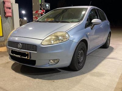 Usata Fiat Punto 75 CV (55 kW) 2009 Blu Utilitaria