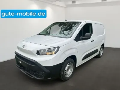 Gebraucht Toyota Proace City City 110 PS (80 kW) 2024 Ice white Van / Kleinbus