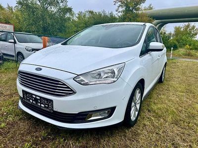 Weiß Gebraucht 2018 Ford C-MAX Titanium Van / Kleinbus | 9.999 € (Guter Preis)