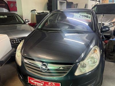 Usata Opel Corsa Cosmo 90 CV (66 kW) 2007 Viola Utilitaria