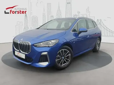 Gebraucht BMW 223 Active Tourer M Sport 197 PS (144 kW) 2024 Portimao blau metallic Van / Kleinbus