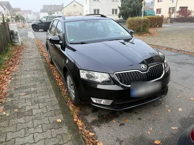 Gebraucht Skoda Octavia 110 PS (80 kW) 2015 Schwarz Kombi