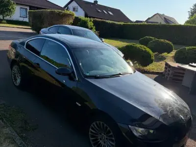 Gebraucht BMW 330 Sport Line 231 PS (169 kW) 2006 Schwarz Coupé