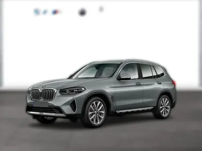 Gebraucht BMW X3 Efficient Dynamics 190 PS (139 kW) 2023 Grau metallic SUV