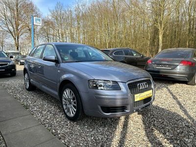 gebraucht Audi A3 Sportback 2.0 FSI Attraction