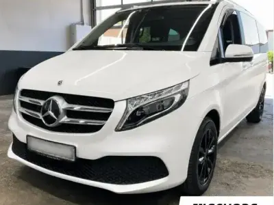 Gebraucht Mercedes V220 Edition 163 PS (119 kW) 2021 Weiß Van / Kleinbus