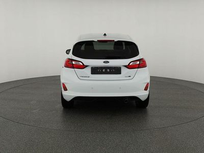 Frostweiß Gebraucht 2022 Ford Fiesta ST-Line Limousine | 16.495 € (Fairer Preis)