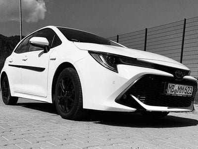 Usata Toyota Corolla Club 122 CV (89 kW) 2019 Bianco Station wagon