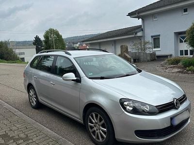 Usata VW Golf VI 105 CV (77 kW) 2010 Argento Utilitaria