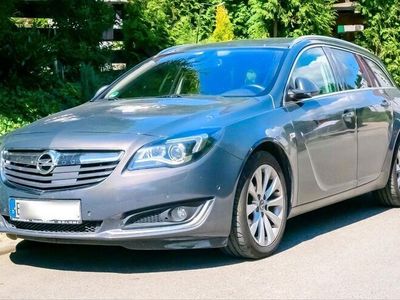 gebraucht Opel Insignia Voll: Leder, Abstandtempo, Navi, AHKi, TÜV neu
