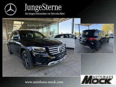 Gebraucht Mercedes GLB200 150 PS (110 kW) 2026 Schwarz SUV