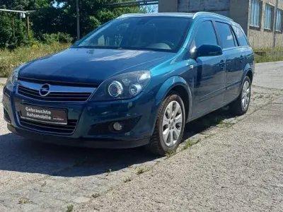 Gebraucht Opel Astra 116 PS (85 kW) 2007 Grün Kombi