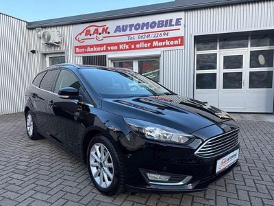 Gebraucht Ford Focus Titanium 120 PS (88 kW) 2016 Schwarz Limousine