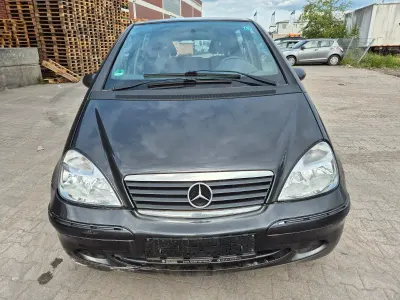 Gebraucht Mercedes A190 Elegance 125 PS (91 kW) 2002 Schwarz Van / Kleinbus