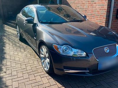 Second-hand Jaguar XF Premium Luxury 207 CP (152 kW) 2009 Gri Berlinǎ