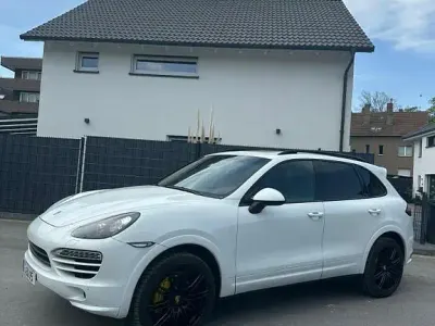 Gebraucht Porsche Cayenne Sport 245 PS (180 kW) 2012 Weiß SUV