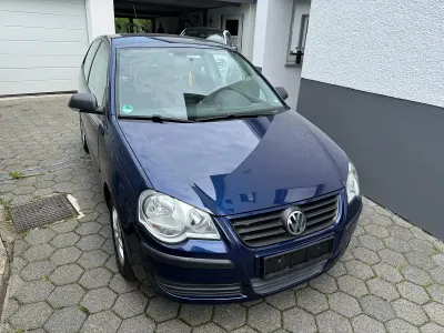 Gebraucht VW Polo 75 PS (55 kW) 2005 Blau Kleinwagen