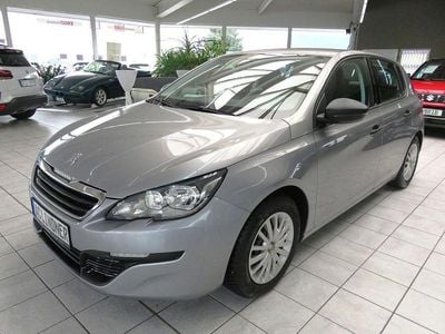 Gebraucht Peugeot 308 Access 125 PS (91 kW) 2014 Grau Limousine