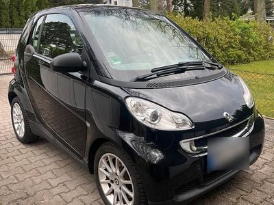 Gebraucht Smart ForTwo Coupé 61 PS (44 kW) 2009 Schwarz Coupé