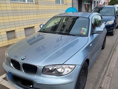 gebraucht BMW 116 d - mit Tempomat in Silberblau