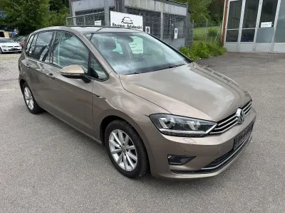 Gebraucht VW Golf Sportsvan LOUNGE 150 PS (110 kW) 2015 Gold Van / Kleinbus