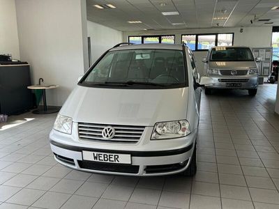 Silber Gebraucht 2005 VW Sharan Trendline Van / Kleinbus | 4.800 € (Teuer)