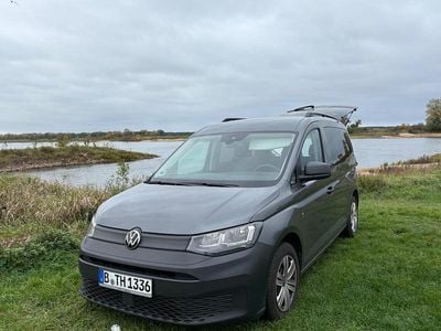 Gebraucht VW Caddy 114 PS (83 kW) 2022 Grau Van / Kleinbus