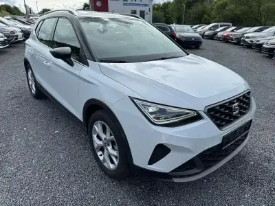 Gebraucht Seat Arona FR 110 PS (80 kW) 2023 Weiß SUV