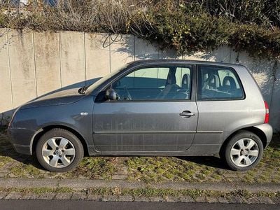 Grau Gebraucht 2003 VW Lupo Basis Kleinwagen | 900 € (Superpreis)