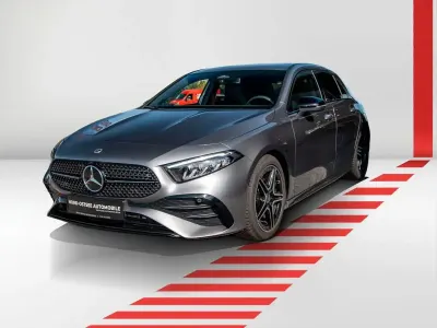 Gebraucht Mercedes A200 AMG 163 PS (119 kW) 2025 Mountaingrau metallic Limousine