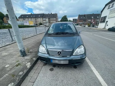 Używany Mercedes A170 90 KM (66 kW) 2004 Niebieski Hatchback