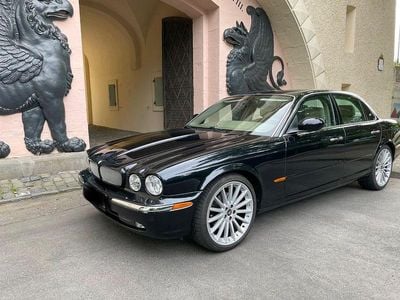 Second-hand Jaguar XJ6 238 CP (175 kW) 2004 Negru Berlinǎ