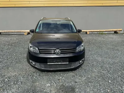 Gebraucht VW Touran Highline 105 PS (77 kW) 2010 Schwarz Van / Kleinbus