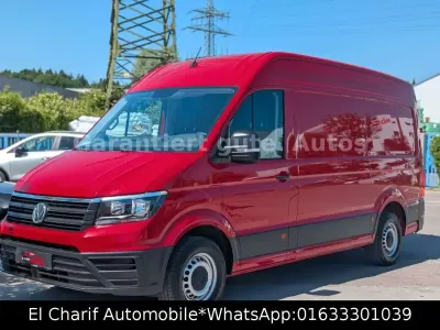 Gebraucht VW Crafter 177 PS (130 kW) 2018 Rot Van