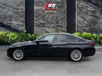 Gebraucht BMW 520 Sport Line 190 PS (139 kW) 2020 Black sapphire metallic Limousine