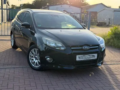 Gebraucht Ford Focus Titanium 150 PS (110 kW) 2012 Schwarz Kombi