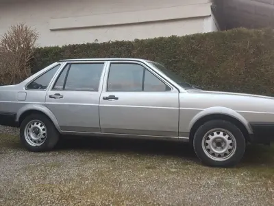 Gebraucht VW Santana 75 PS (55 kW) 1983 Andere farben Limousine