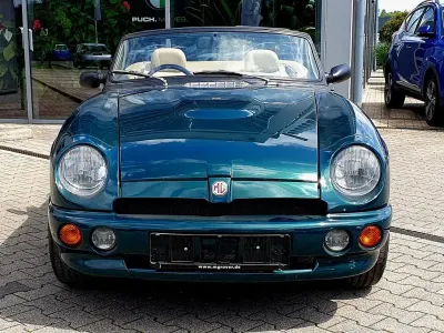 Gebraucht MG RV8 190 PS (139 kW) 1996 Grün Cabrio