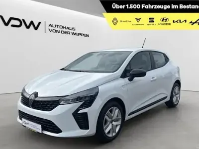 Neu Renault Clio V Evolution 67 PS (49 kW) 2026 Weiß Limousine