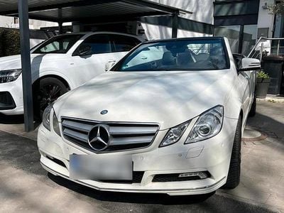 Usata Mercedes E350 226 CV (166 kW) 2010 Bianco Cabrio