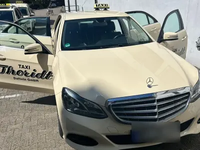 Gebraucht Mercedes E200 136 PS (100 kW) 2014 Gelb Limousine
