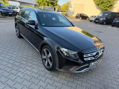 Gebraucht Mercedes E350 258 PS (189 kW) 2018 Schwarz Limousine