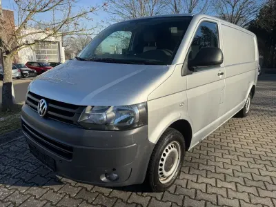 Gebraucht VW T5 140 PS (102 kW) 2012 Reflexsilber metallic Van