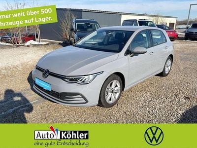 Gebraucht VW Golf VIII Sport 131 PS (96 kW) 2023 Mondsteingrau Limousine