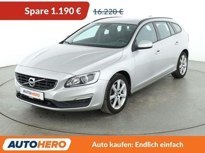 Gebraucht Volvo V60 Business Edition 150 PS (110 kW) 2016 Grau Kombi