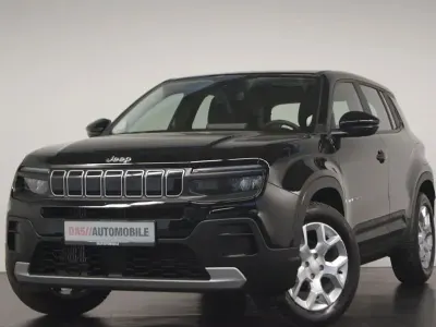 Käytetty Jeep Avenger Altitude 101 HP (74 kW) 2024 Musta Katumaasturi