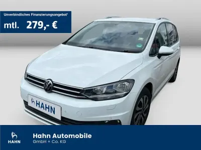 Gebraucht VW Touran Active 150 PS (110 kW) 2021 Weiß Van / Kleinbus
