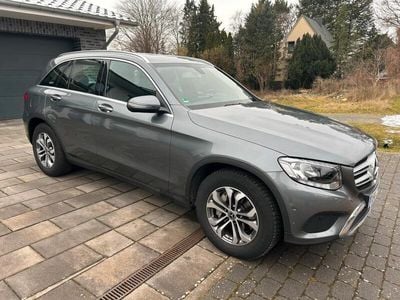 Mercedes GLC220
