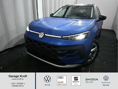 Usata VW T-Roc Life 150 CV (110 kW) 2025 Blu SUV