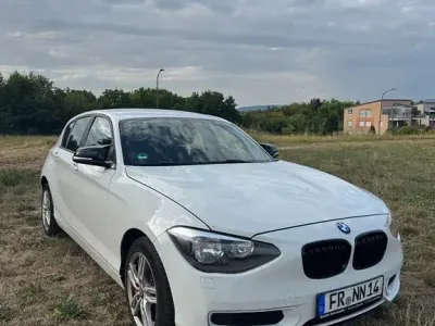 Gebraucht BMW 116 Sport Line 136 PS (100 kW) 2012 Weiß Kleinwagen